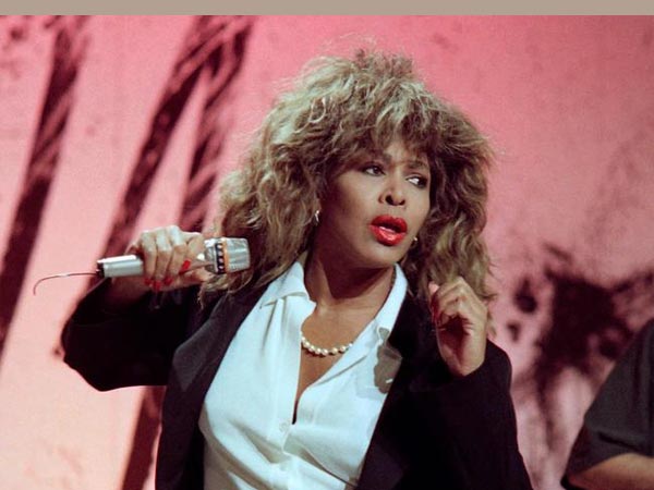 Tina turner cause of death. What did tina turner die from?